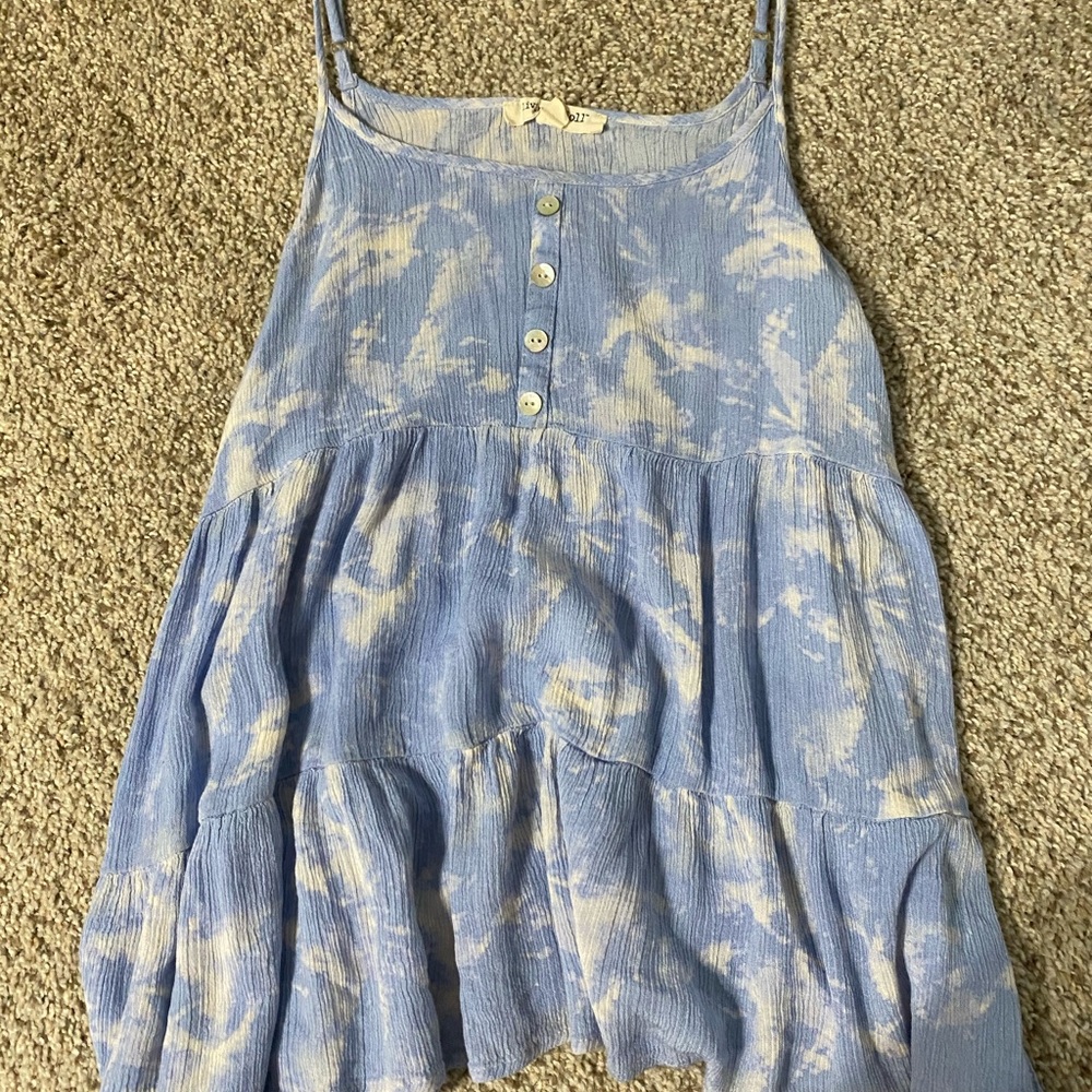 Tie-dye shirt with ties on the side, size Medium